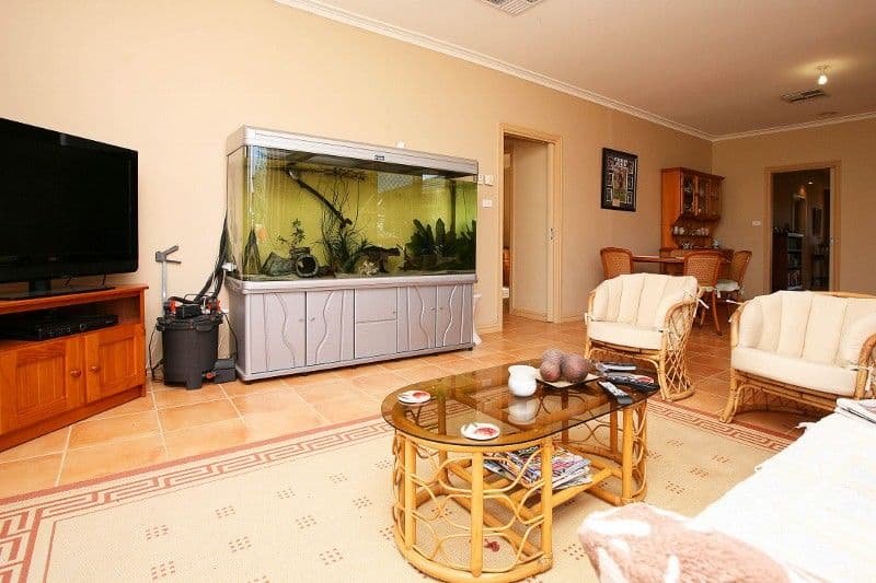 74 Wolviston Avenue, HILLSIDE VIC 3037, Hillside - Thumbnail 5