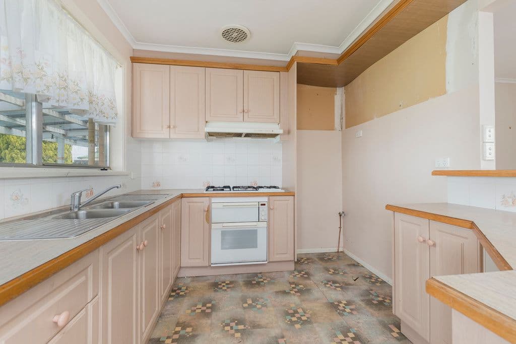 2 Raymond Grove, Corio VIC 3214, Corio - Thumbnail 3