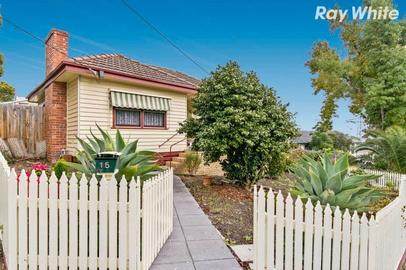 15 Hillcrest Avenue, Ringwood VIC 3134, Ringwood - Image 1