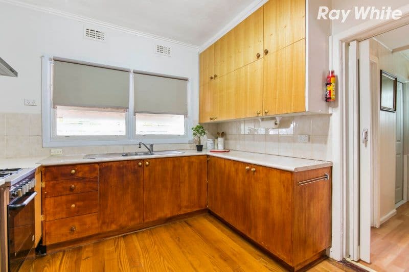 15 Hillcrest Avenue, Ringwood VIC 3134, Ringwood - Thumbnail 5