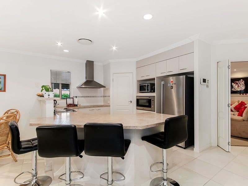 26 Broxbourne Place, Oxenford QLD 4210, Oxenford - Thumbnail 6