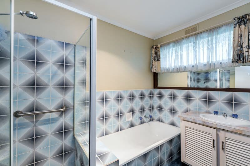 20 Toolern Street, Melton South VIC 3338, Melton South - Thumbnail 6