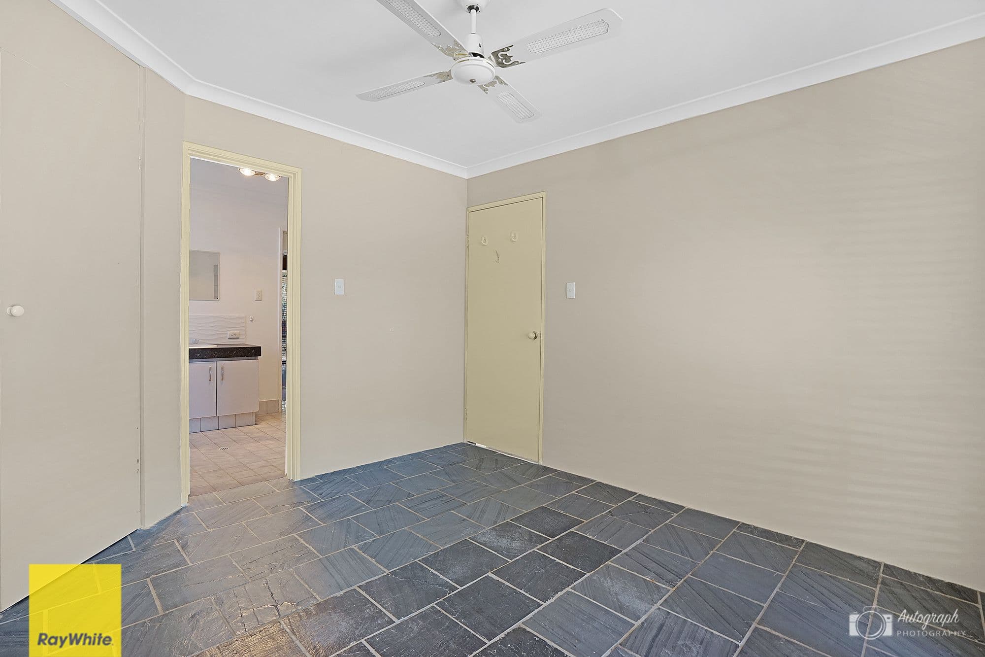 8 Nettle Terrace, Mirrabooka WA 6061, Mirrabooka - Thumbnail 5