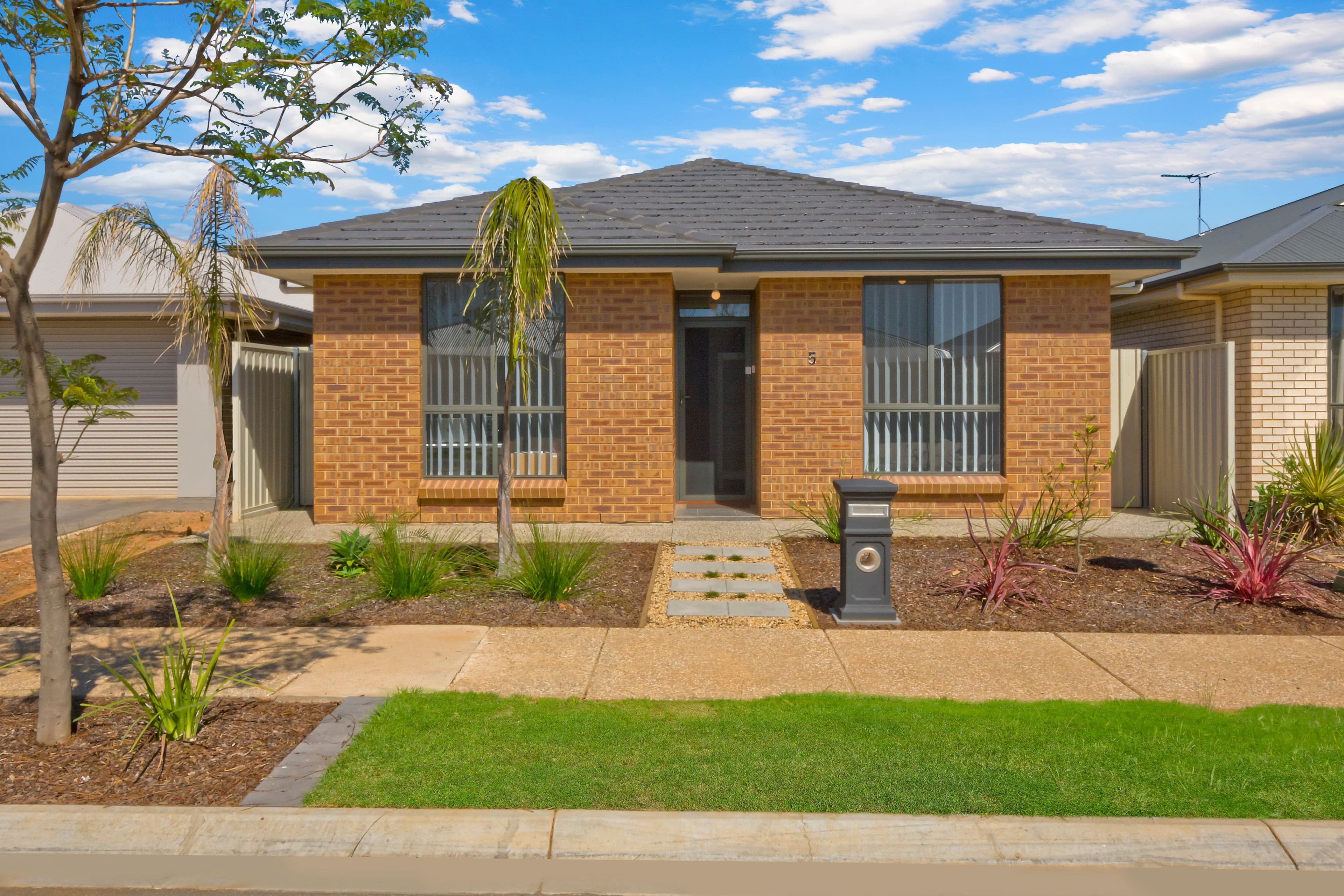 5 Blossom Road, Munno Para West SA 5115, Munno Para West - Thumbnail 2