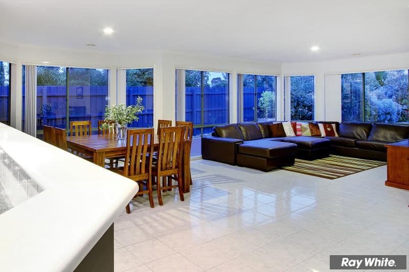 61 St Mitchell Circuit, MORNINGTON VIC 3931, Mornington - Thumbnail 8