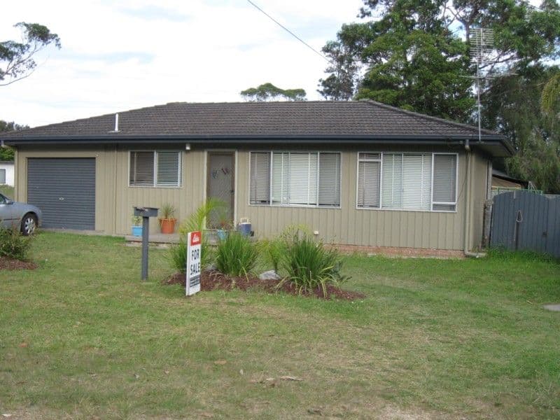 4 Clarke Street, BROULEE NSW 2537, Broulee - Image 1
