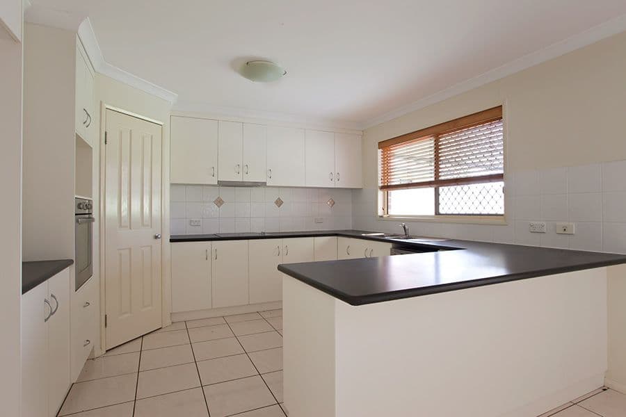 60 Highview Avenue, GATTON QLD 4343, Gatton - Thumbnail 4