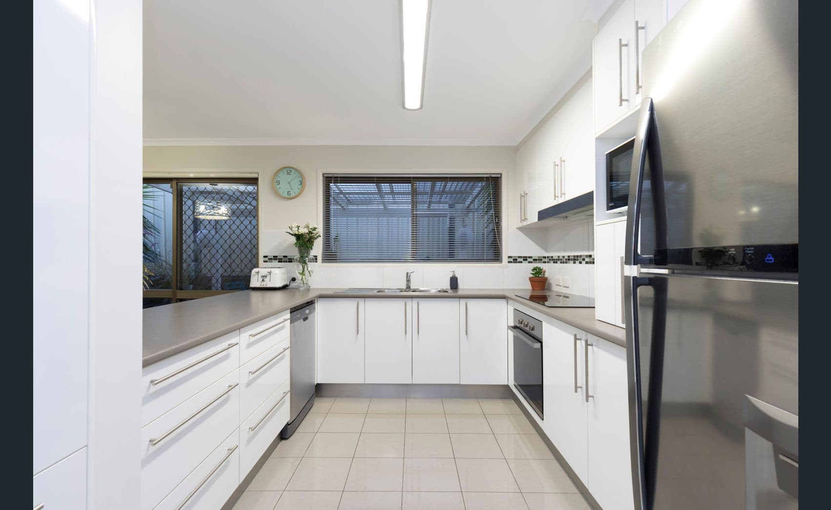 22 Orlando Crescent, Springwood QLD 4127, Springwood - Thumbnail 3