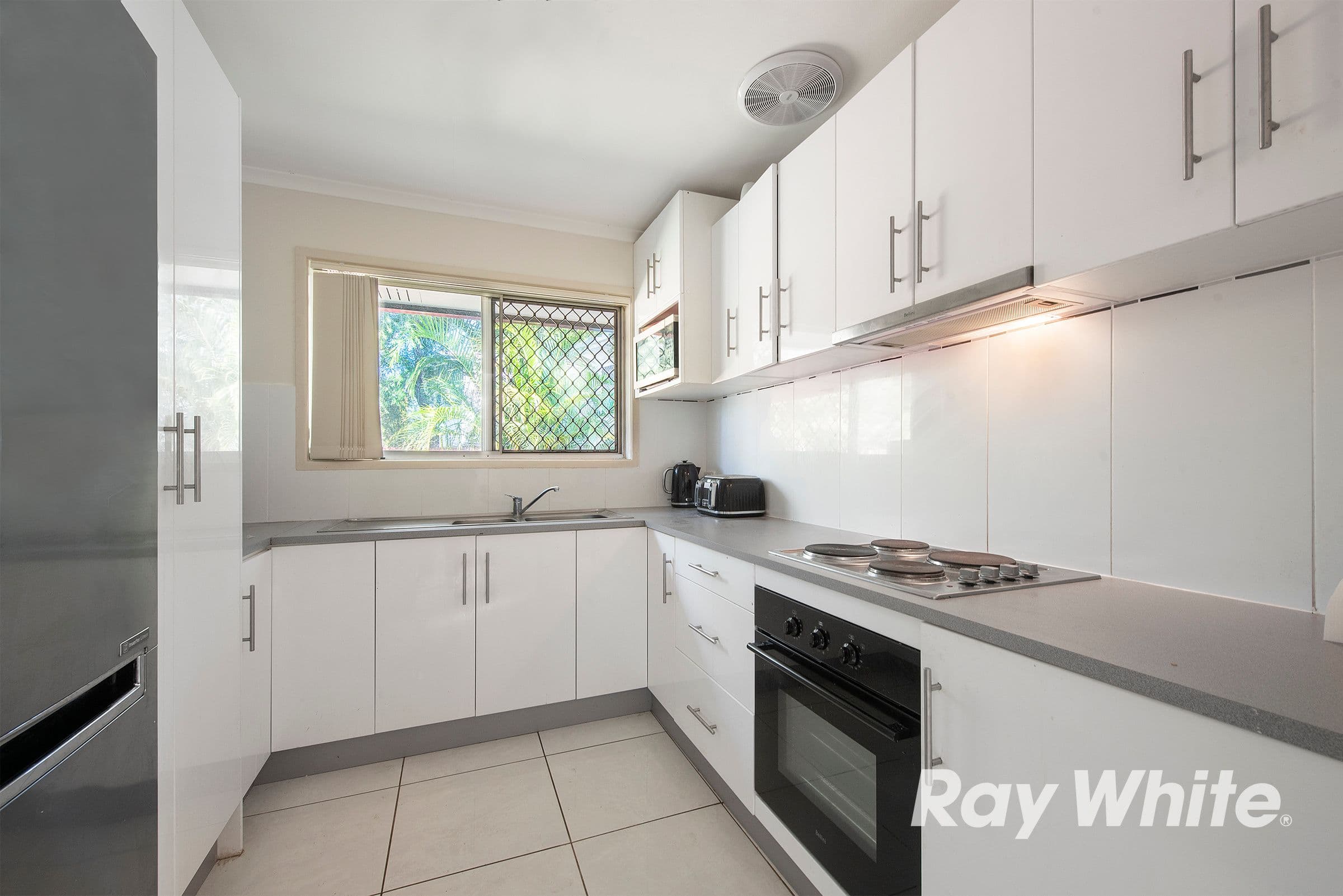 135 Wagensveldt Street, Slacks Creek QLD 4127, Slacks Creek - Thumbnail 2