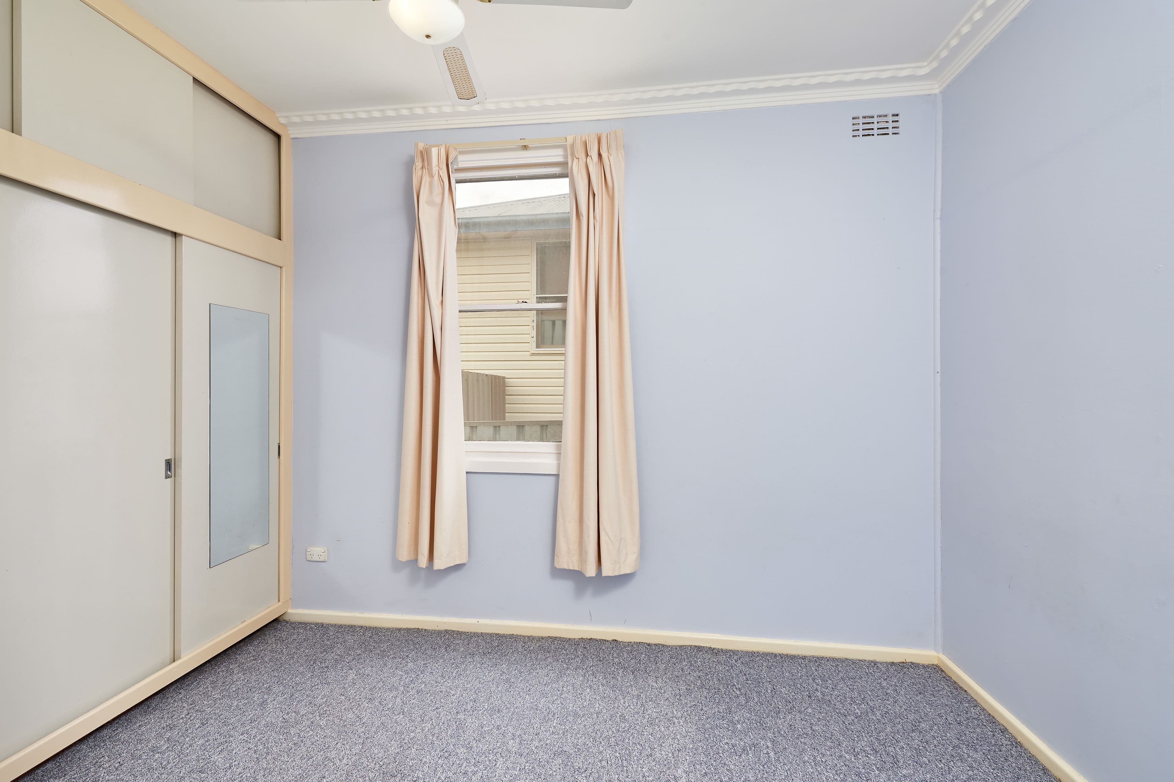 46 Phillip Avenue, Mount Austin - Thumbnail 5