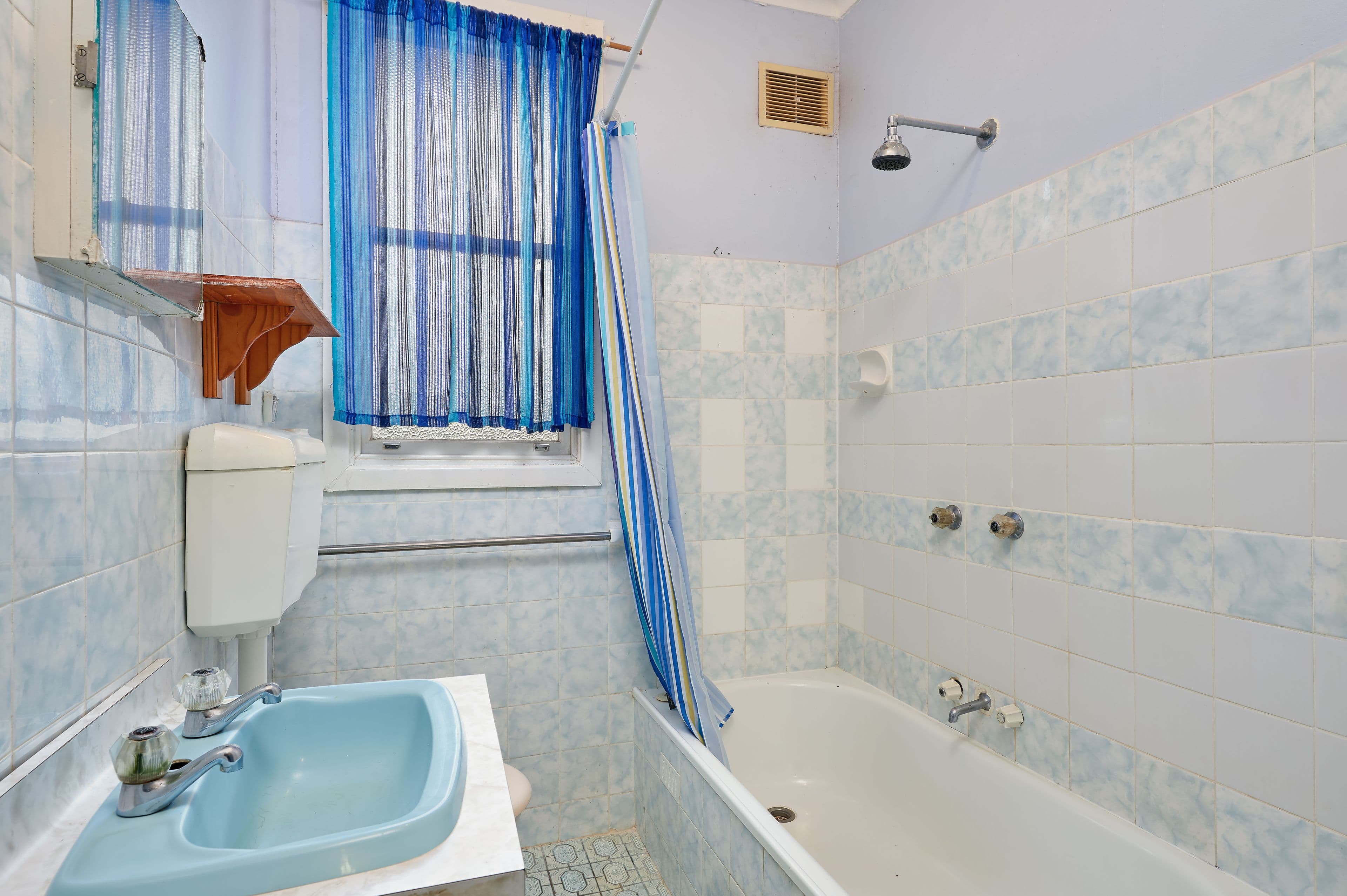 46 Phillip Avenue, Mount Austin - Thumbnail 7
