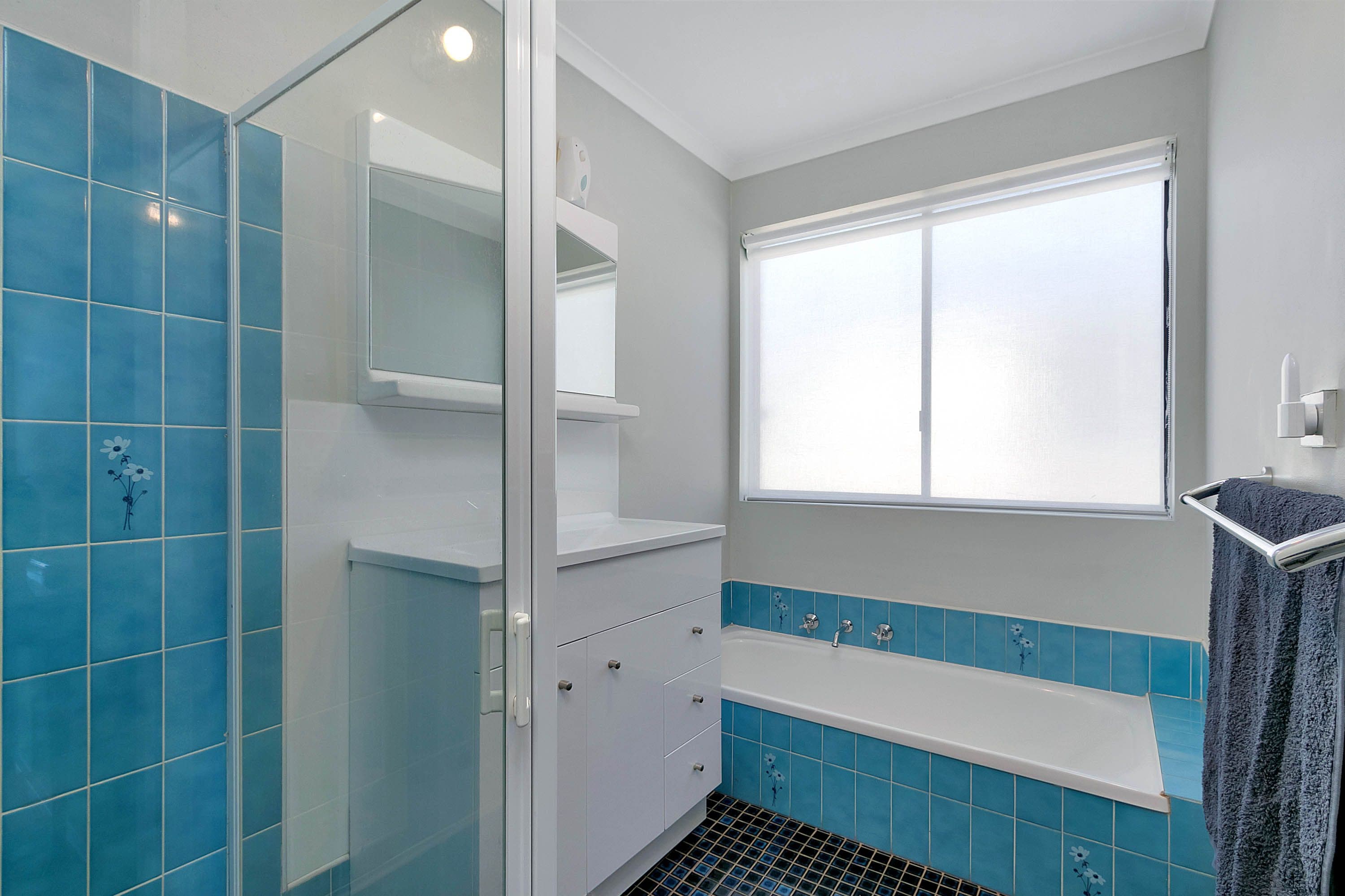37 Fairhaven Boulevard, Cranbourne West - Thumbnail 3