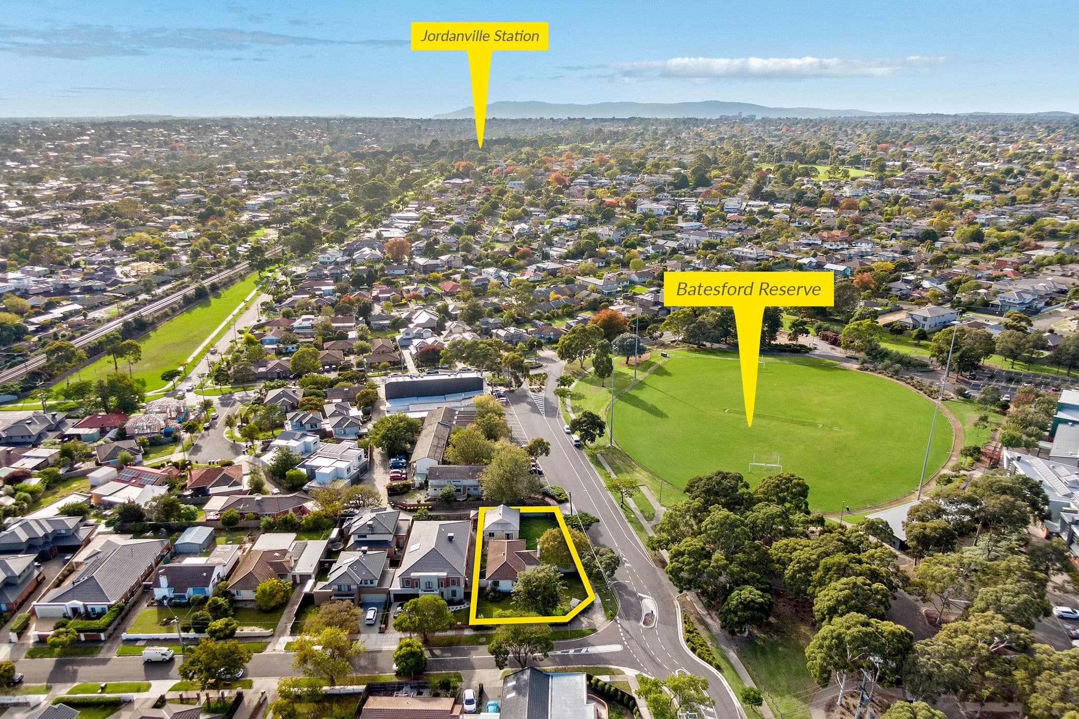 65 Woonah Street, Chadstone VIC 3148, Chadstone - Thumbnail 2