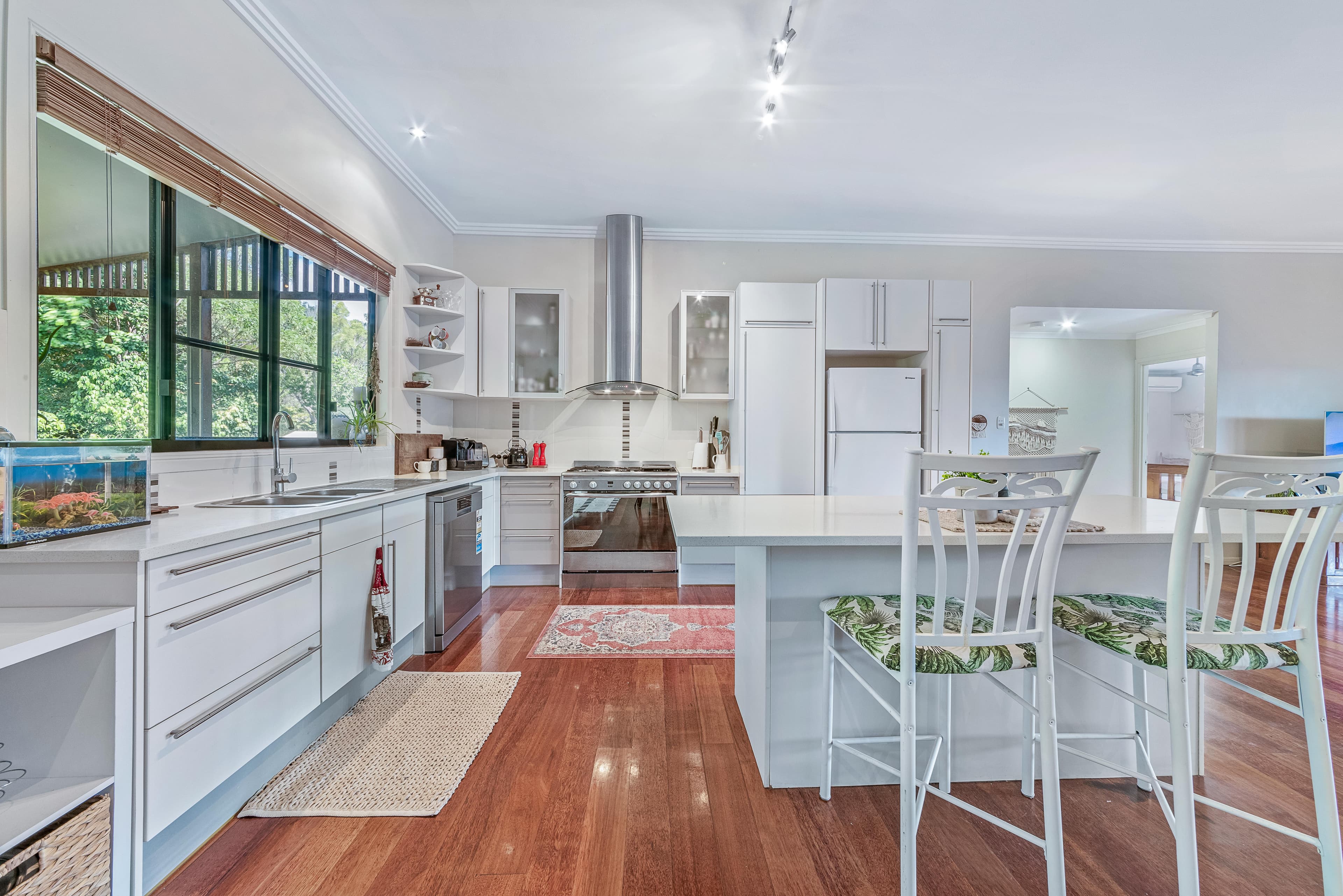 2 Curlew Court, Jubilee Pocket QLD 4802, Jubilee Pocket - Thumbnail 4