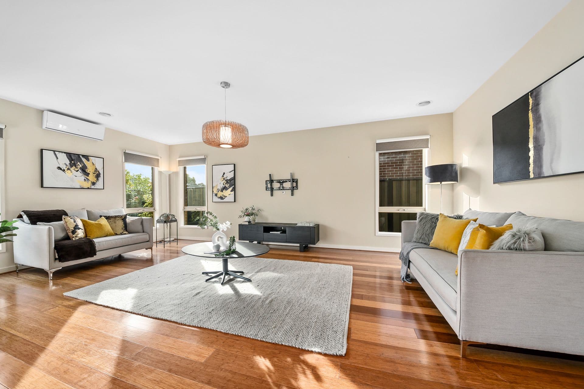 50 Karabair Street, Clyde North VIC 3978, Clyde North - Thumbnail 4