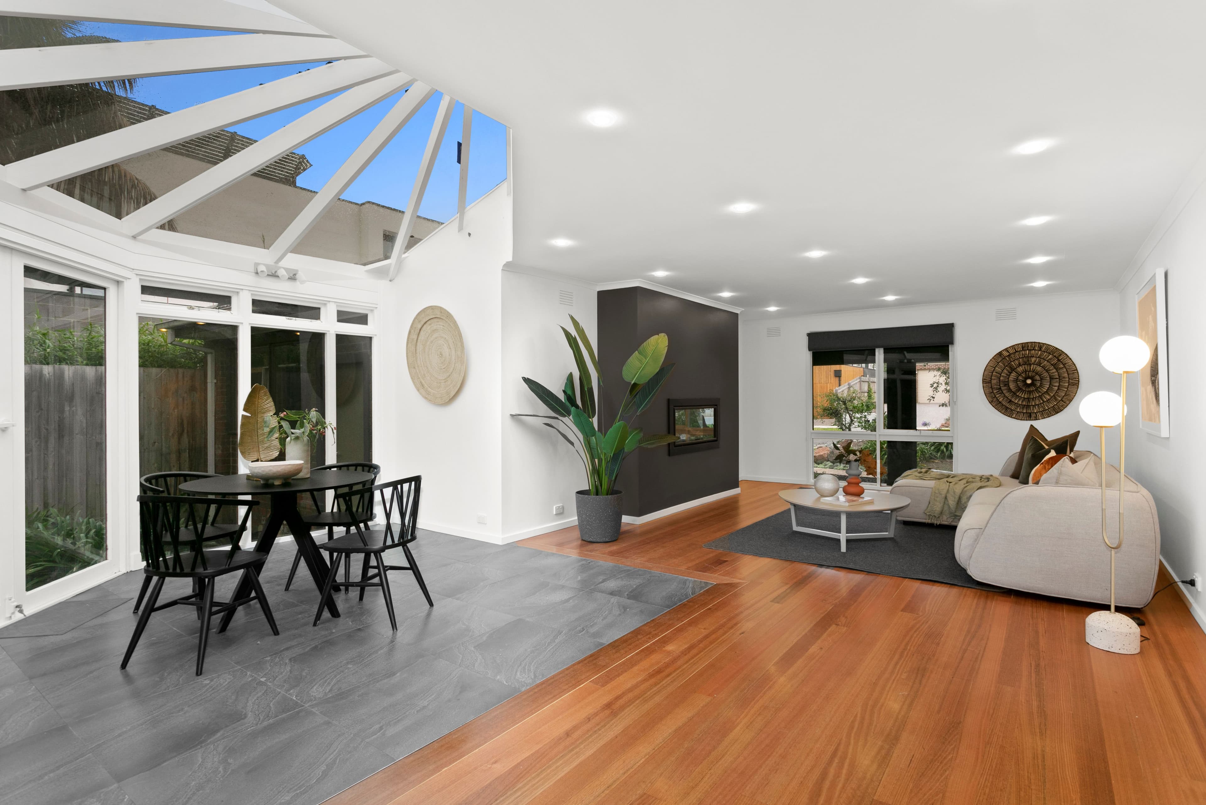 12 Lileura Avenue, Beaumaris VIC 3193, Beaumaris - Thumbnail 2