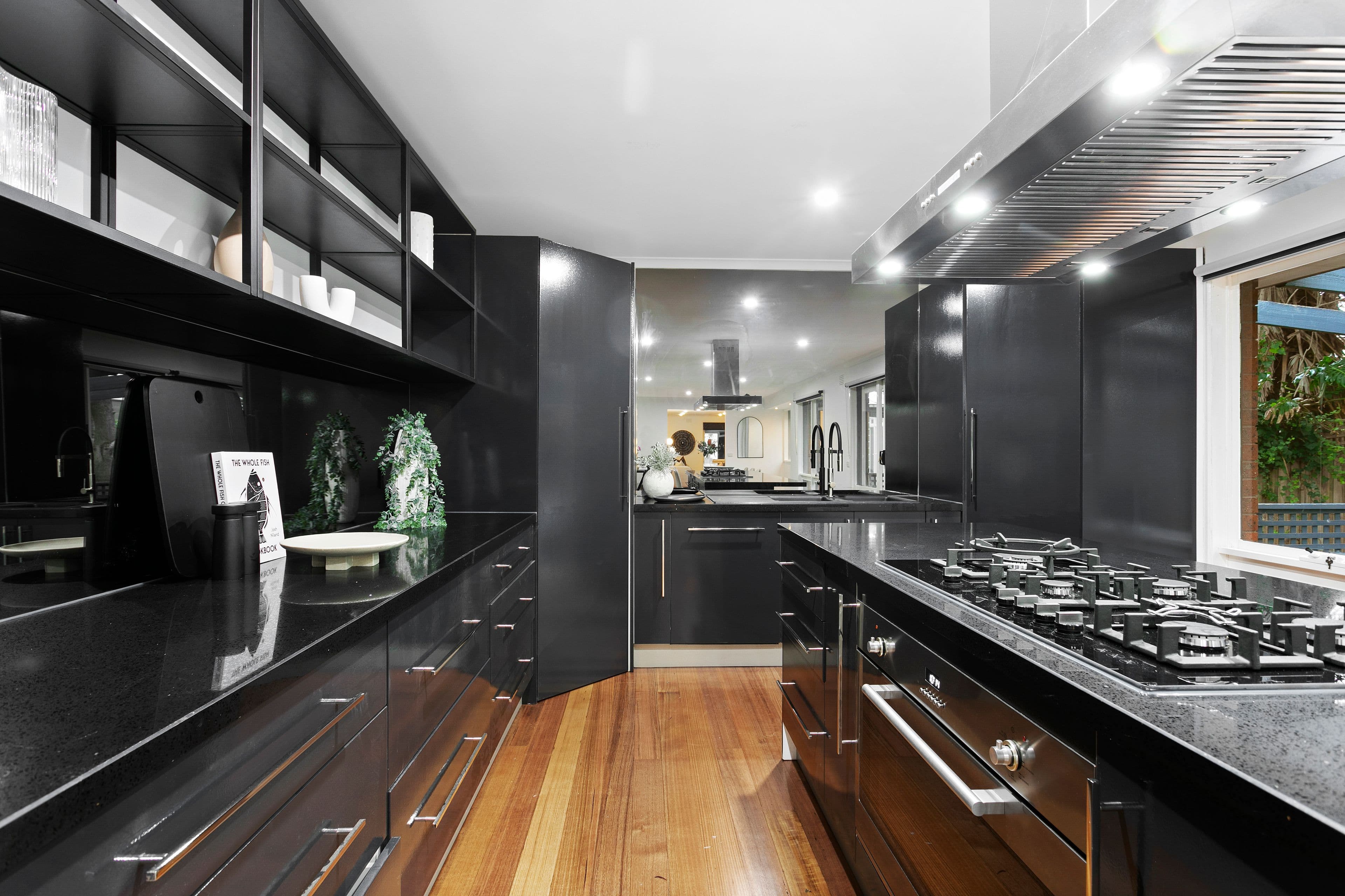 12 Lileura Avenue, Beaumaris VIC 3193, Beaumaris - Thumbnail 4