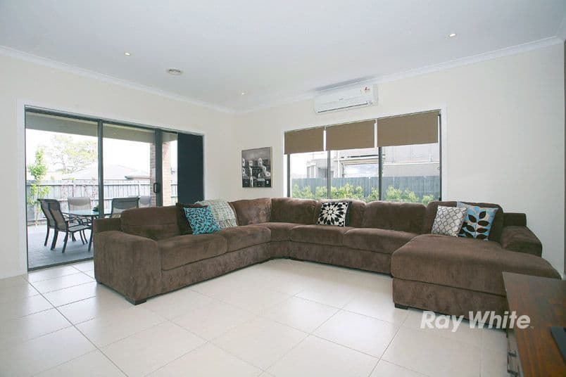 2 Dalray Street, Sandhurst VIC 3977, Sandhurst - Thumbnail 6