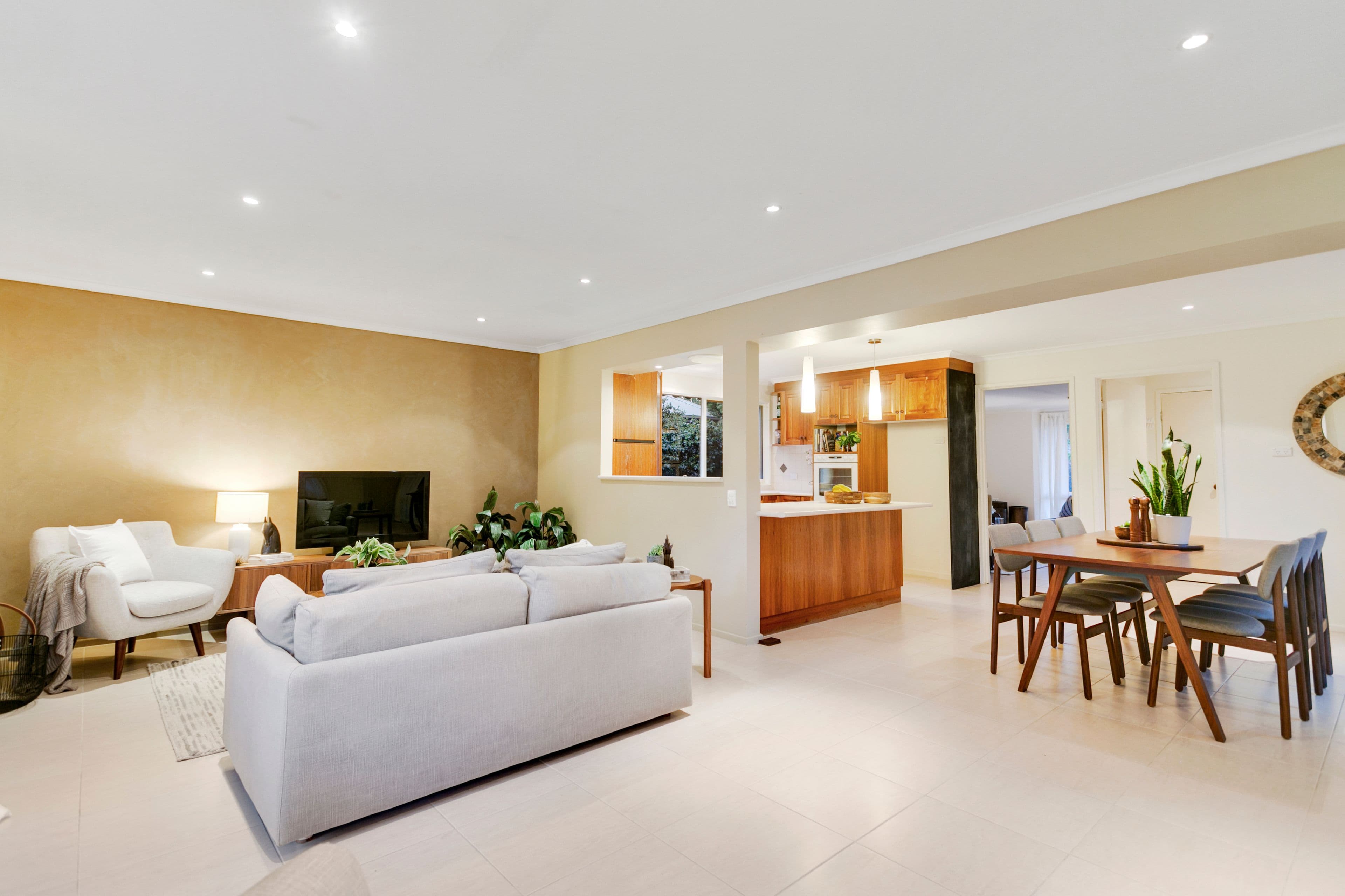 67 Raphael Crescent, Frankston VIC 3199, Frankston - Thumbnail 5