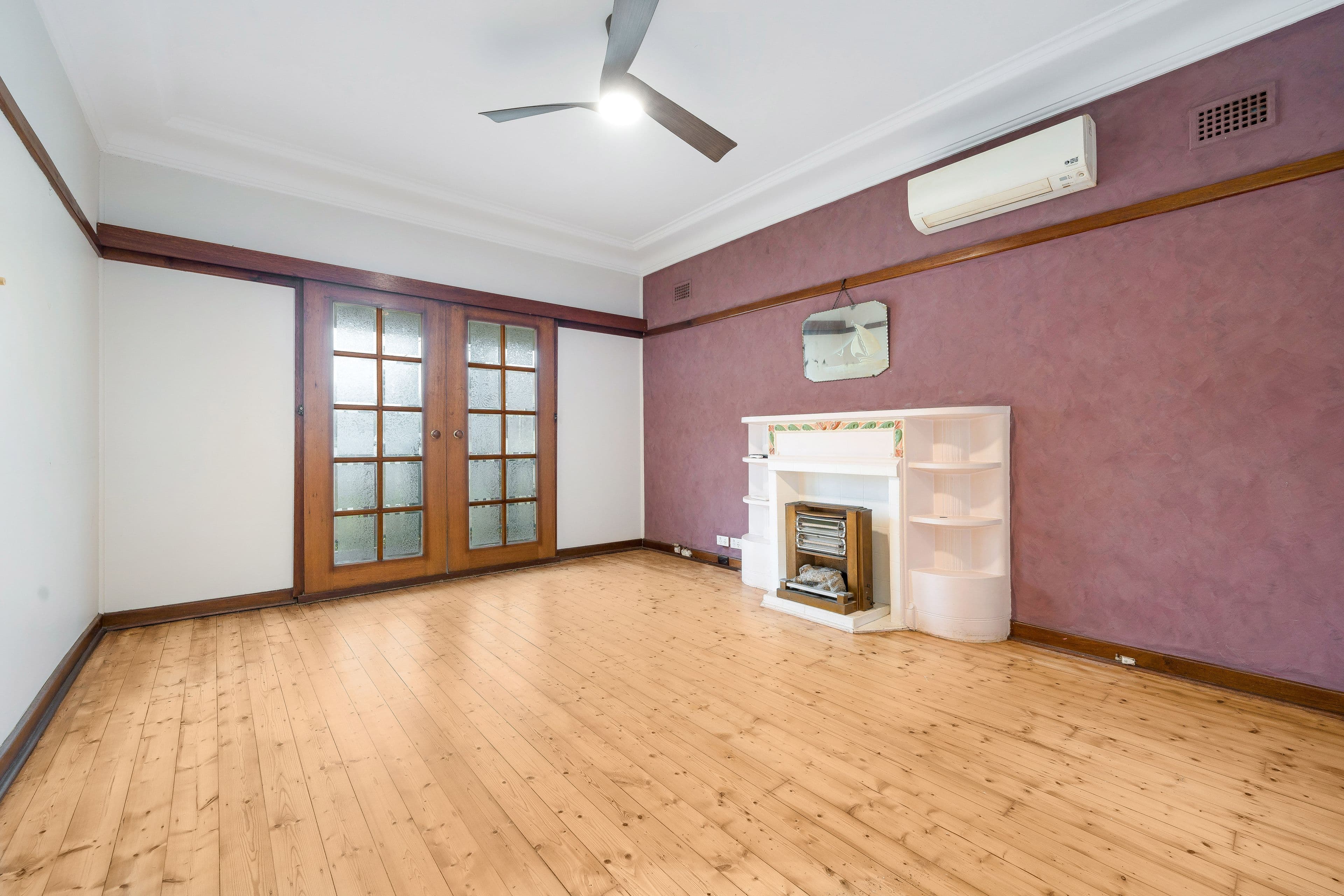 46 Karne Street South, Riverwood NSW 2210, Riverwood - Thumbnail 2