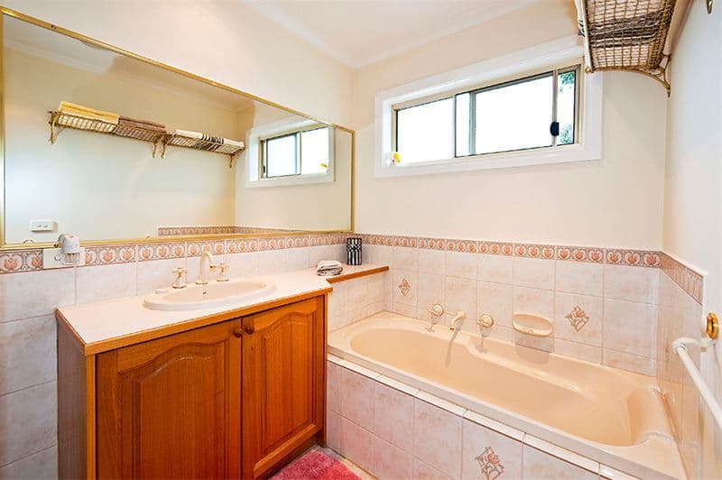 140 Somers Avenue, MACLEOD VIC 3085, Macleod - Thumbnail 6