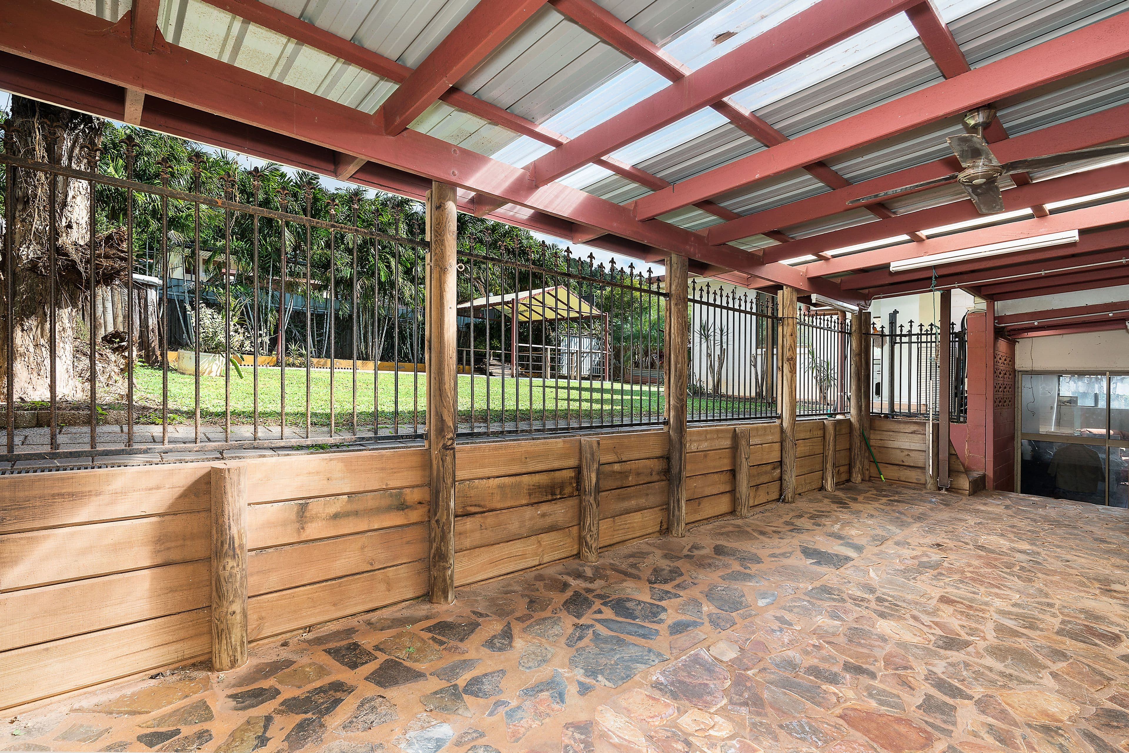 17 Bayview Street, Bayview Heights QLD 4868, Bayview Heights - Thumbnail 3