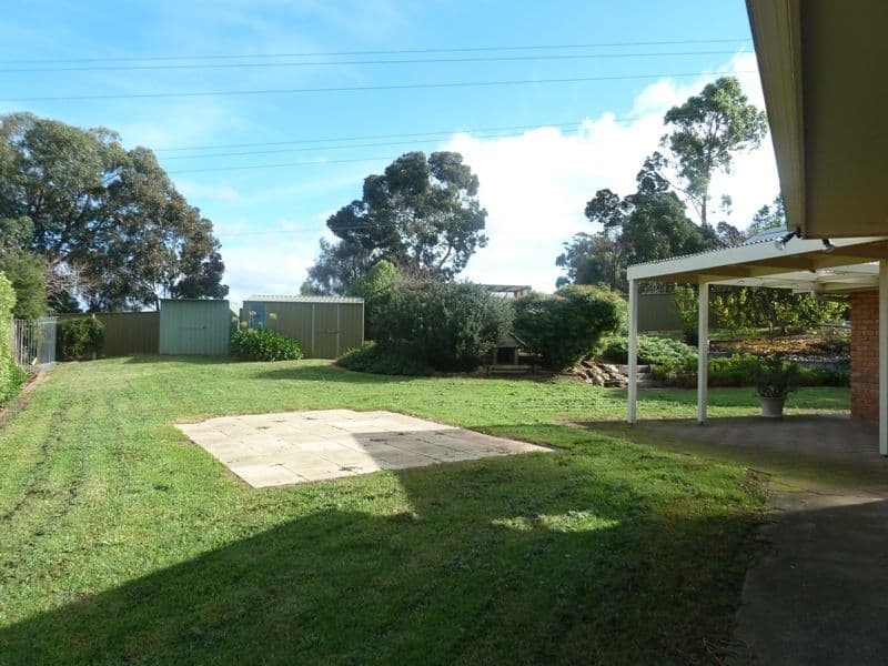 25 Pinecrest Court, MOUNT GAMBIER SA 5290, Mount Gambier - Thumbnail 4