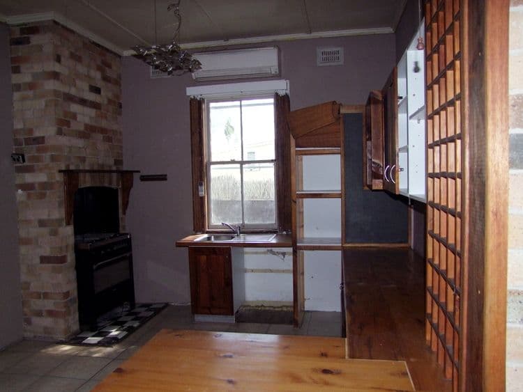 17 Argyle Street, SINGLETON NSW 2330, Singleton - Thumbnail 3