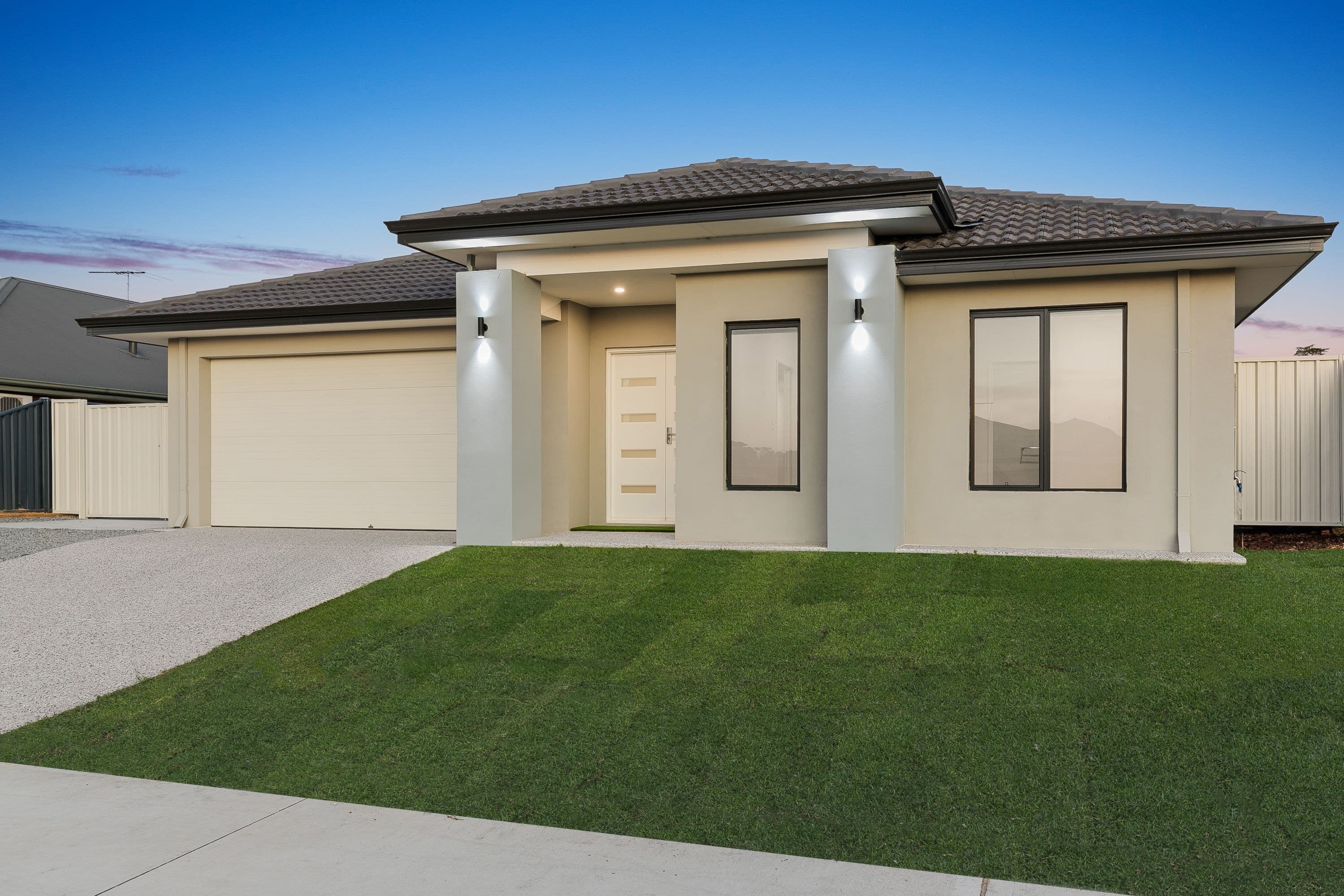 19 Portwine Avenue, Byford WA 6122, Byford - Thumbnail 2