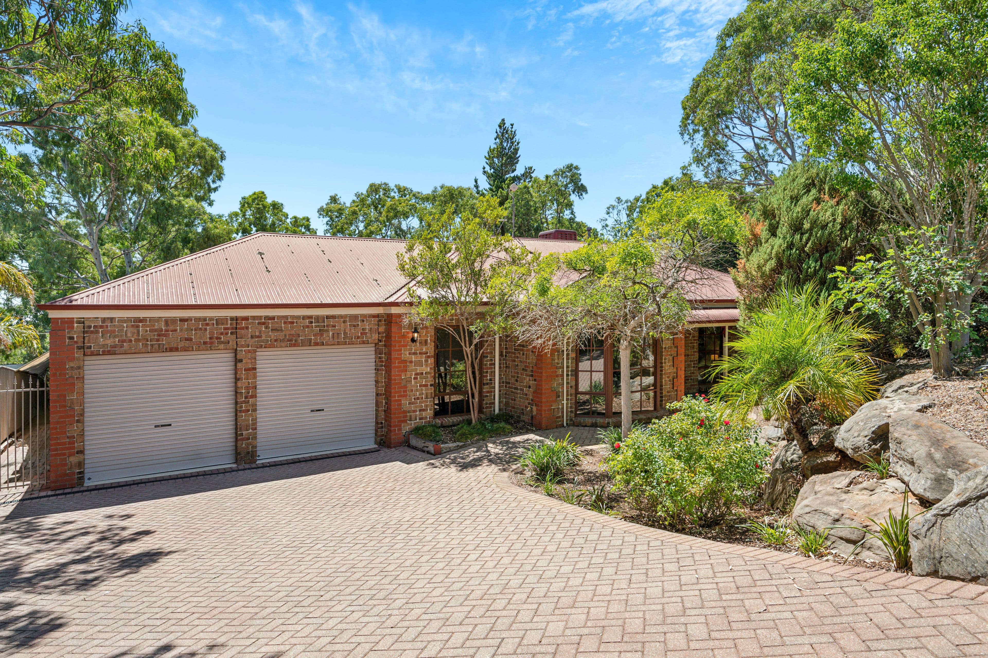 42 Seaview Drive, Happy Valley SA 5159, Happy Valley - Image 1