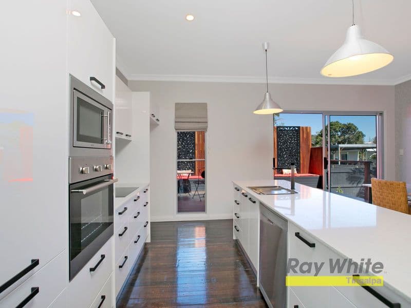 82 Uplands Terrace, Wynnum QLD 4178, Wynnum - Thumbnail 2