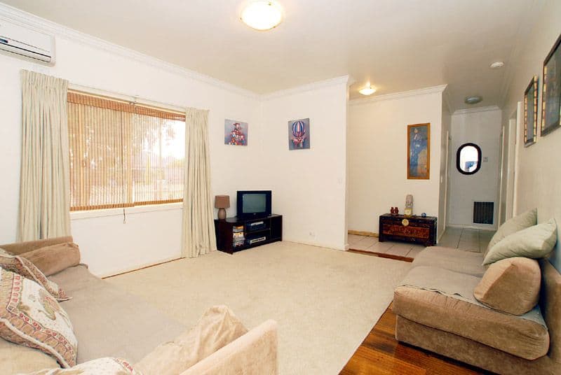 32 David Street, NOBLE PARK VIC 3174, Noble Park - Thumbnail 3