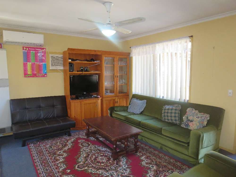 384 Kaylock Road, Lavington NSW 2641, Lavington - Thumbnail 2