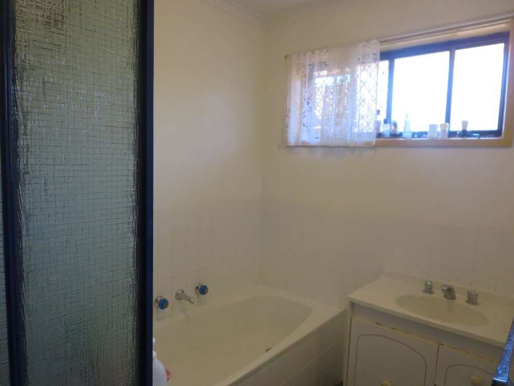 384 Kaylock Road, Lavington NSW 2641, Lavington - Thumbnail 3