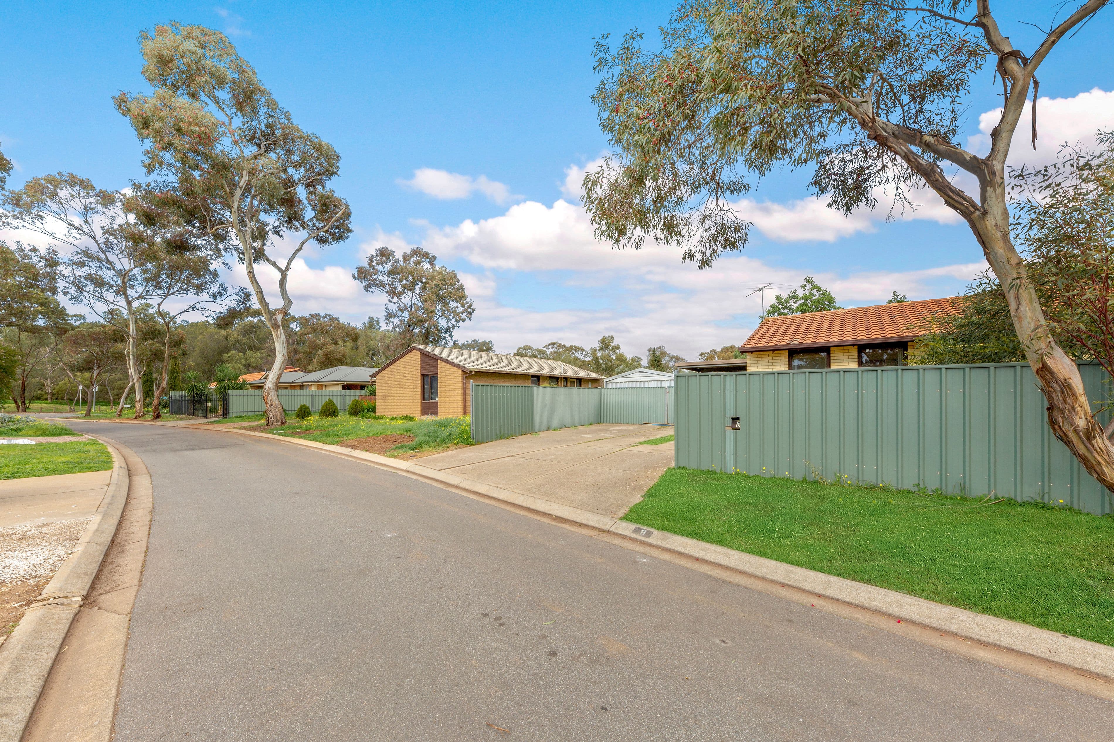 8 Farr Court, Para Hills West SA 5096, Para Hills West - Thumbnail 2
