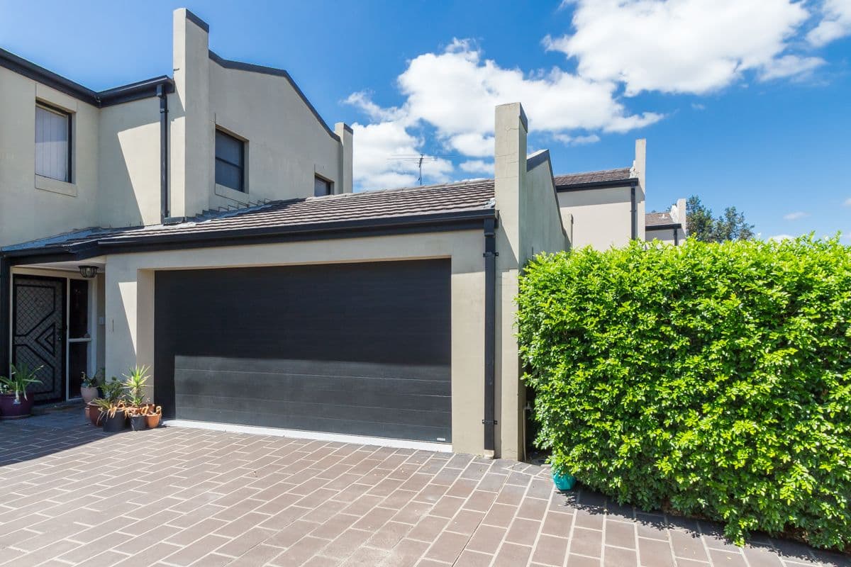 37 Beaumont Avenue, North Richmond - Image 1