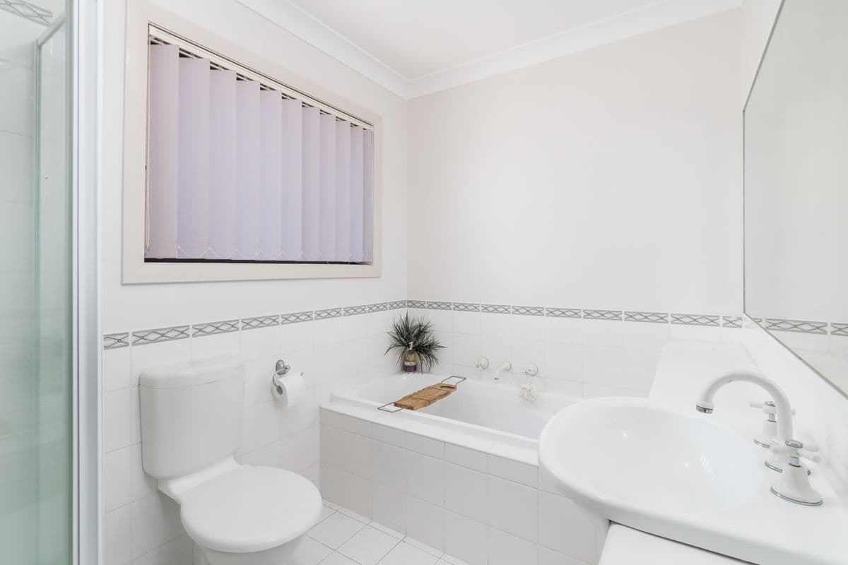 37 Beaumont Avenue, North Richmond - Thumbnail 6