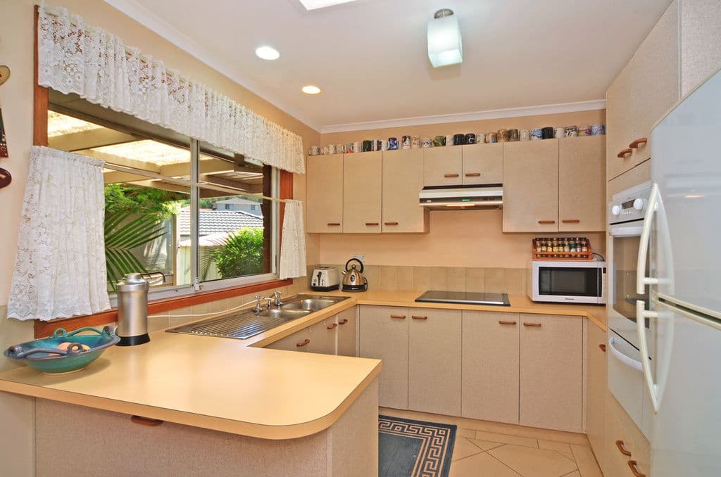 5 Carvie Close, Shellharbour NSW 2529, Shellharbour - Thumbnail 5