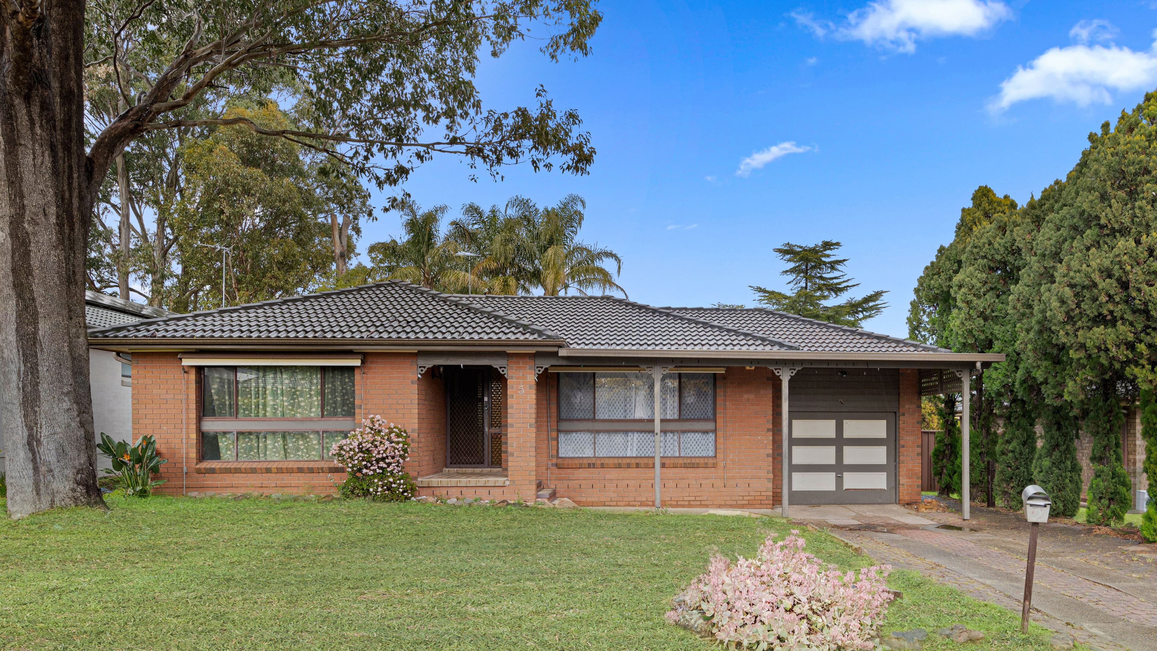 5 Lyrebird Place, Ingleburn NSW 2565, Ingleburn - Image 1