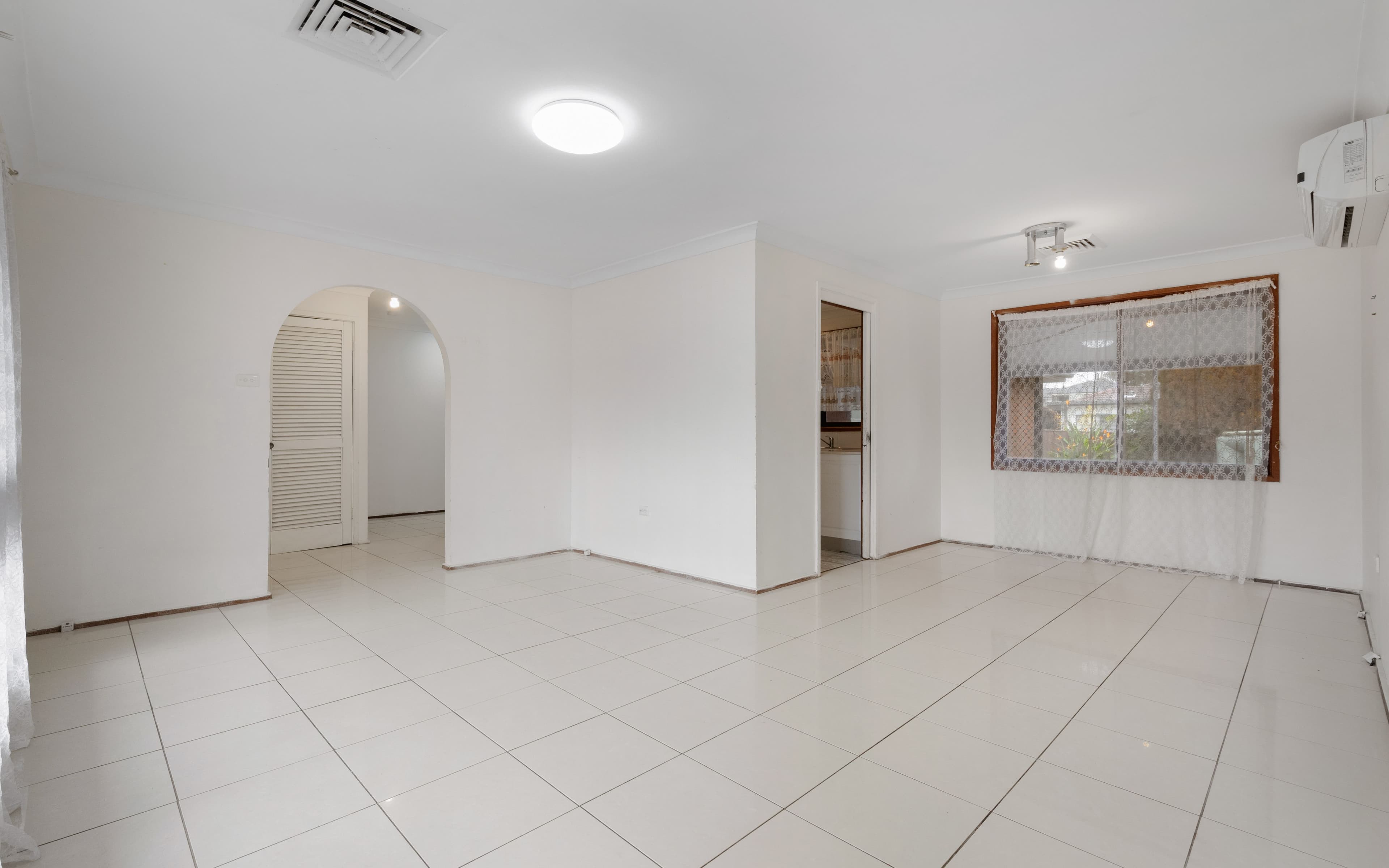 5 Lyrebird Place, Ingleburn NSW 2565, Ingleburn - Thumbnail 3