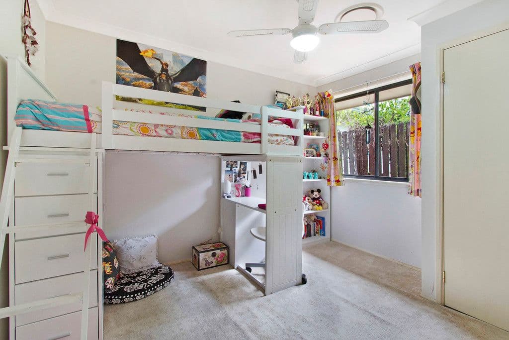8 Tyne Crescent, North Richmond - Thumbnail 8