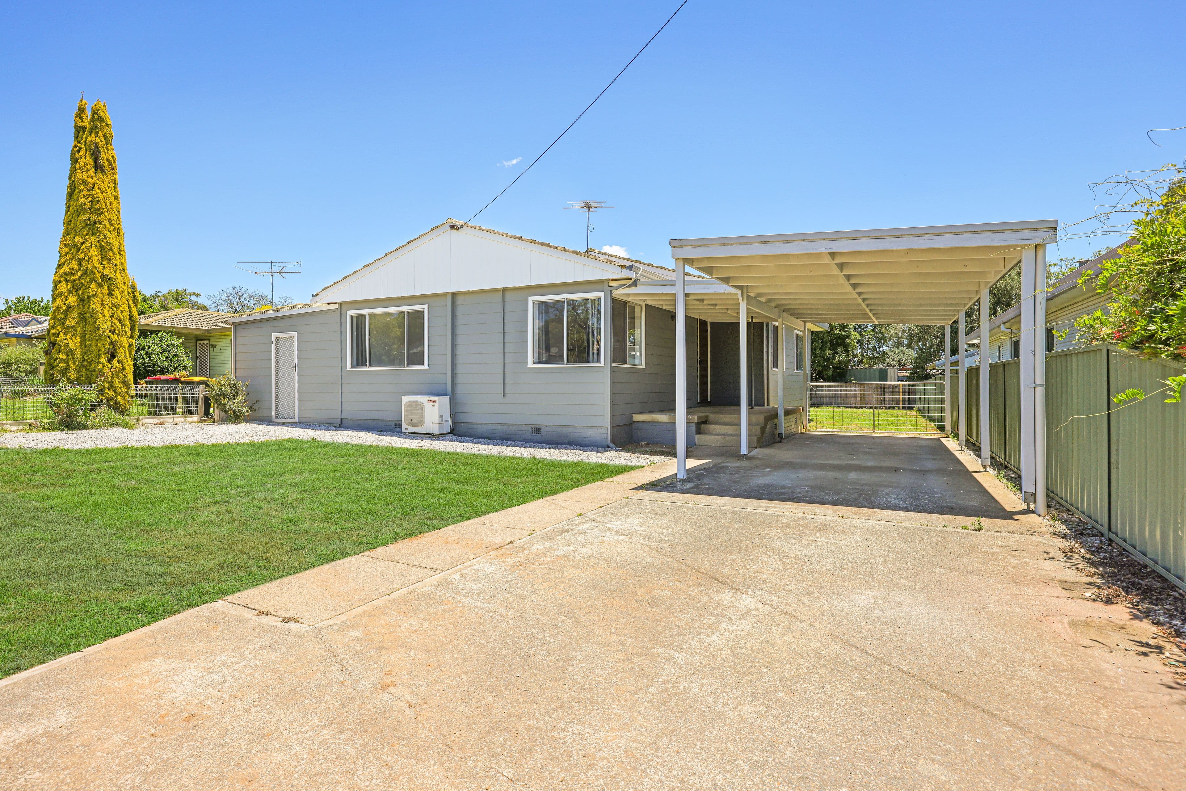 14 Warren Street, Tamworth NSW 2340, South Tamworth - Image 1