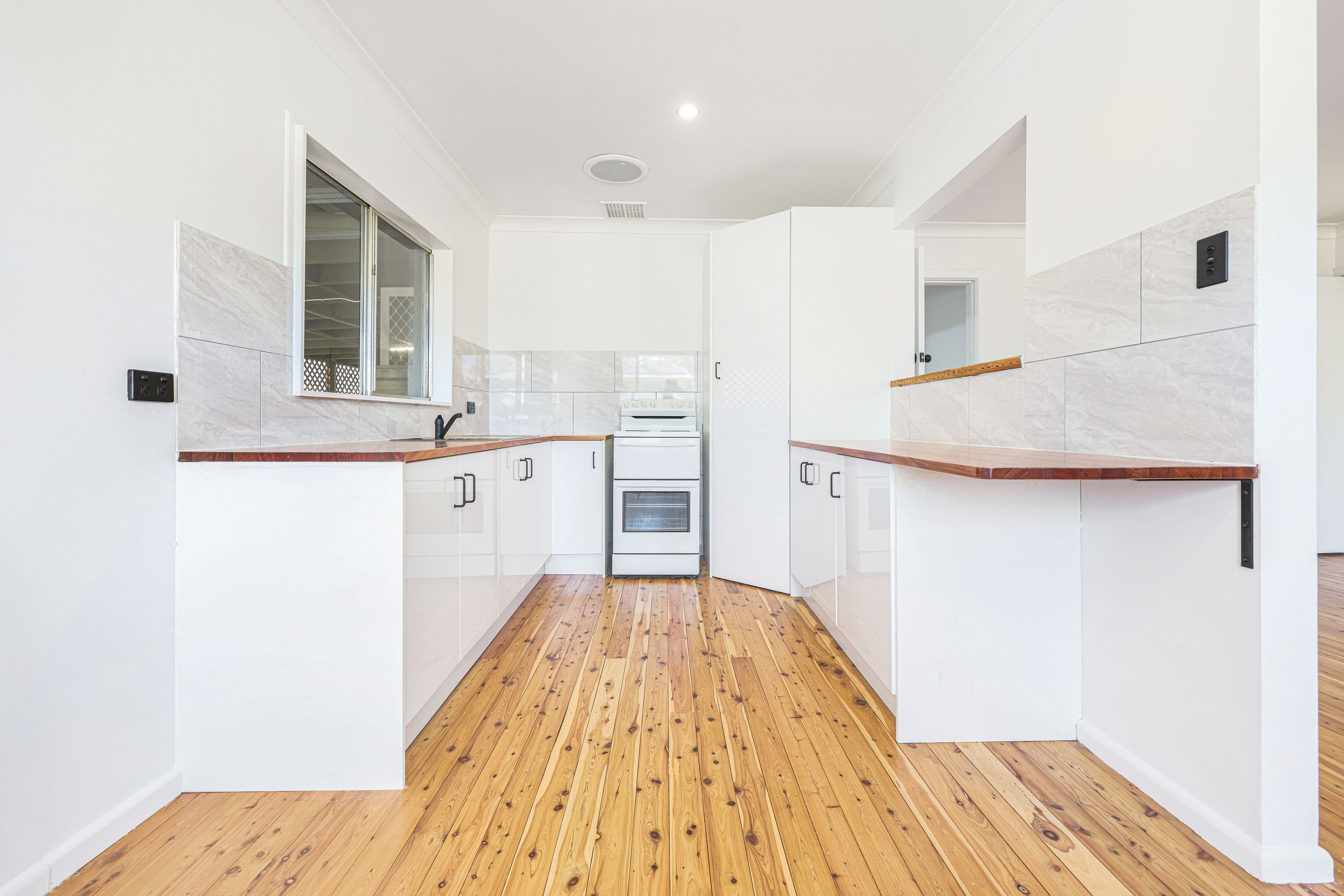 14 Warren Street, Tamworth NSW 2340, South Tamworth - Thumbnail 4