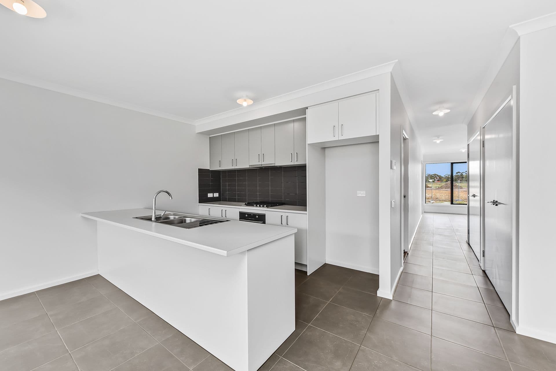 14 Apium Street, Clyde VIC 3978, Clyde - Thumbnail 4