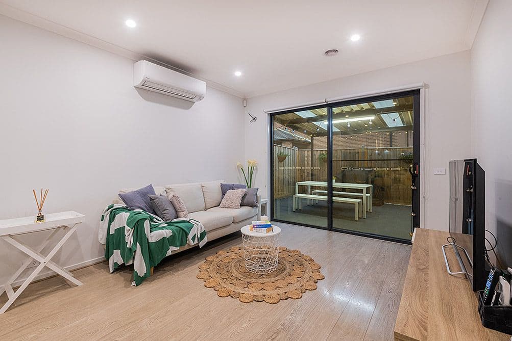 8 Bessie Drive, Cranbourne West VIC 3977, Cranbourne West - Thumbnail 6
