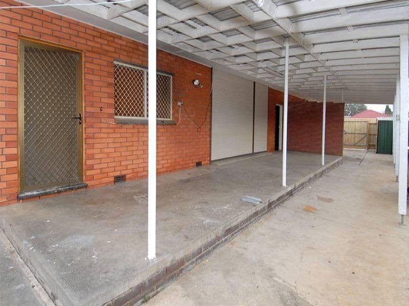 32 Yarmouth Avenue, St Albans VIC 3021, St Albans - Thumbnail 4