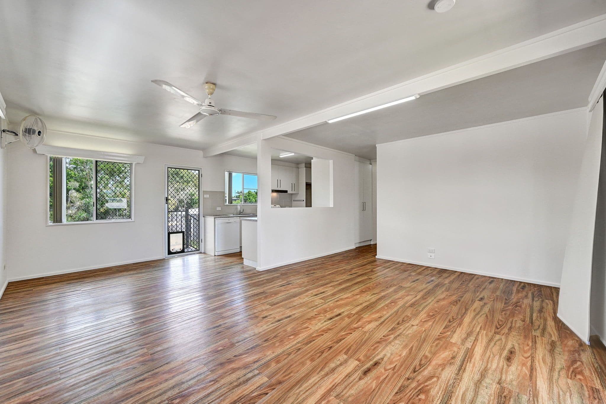 92 Thirteenth Avenue, Railway Estate QLD 4810, Railway Estate - Thumbnail 3