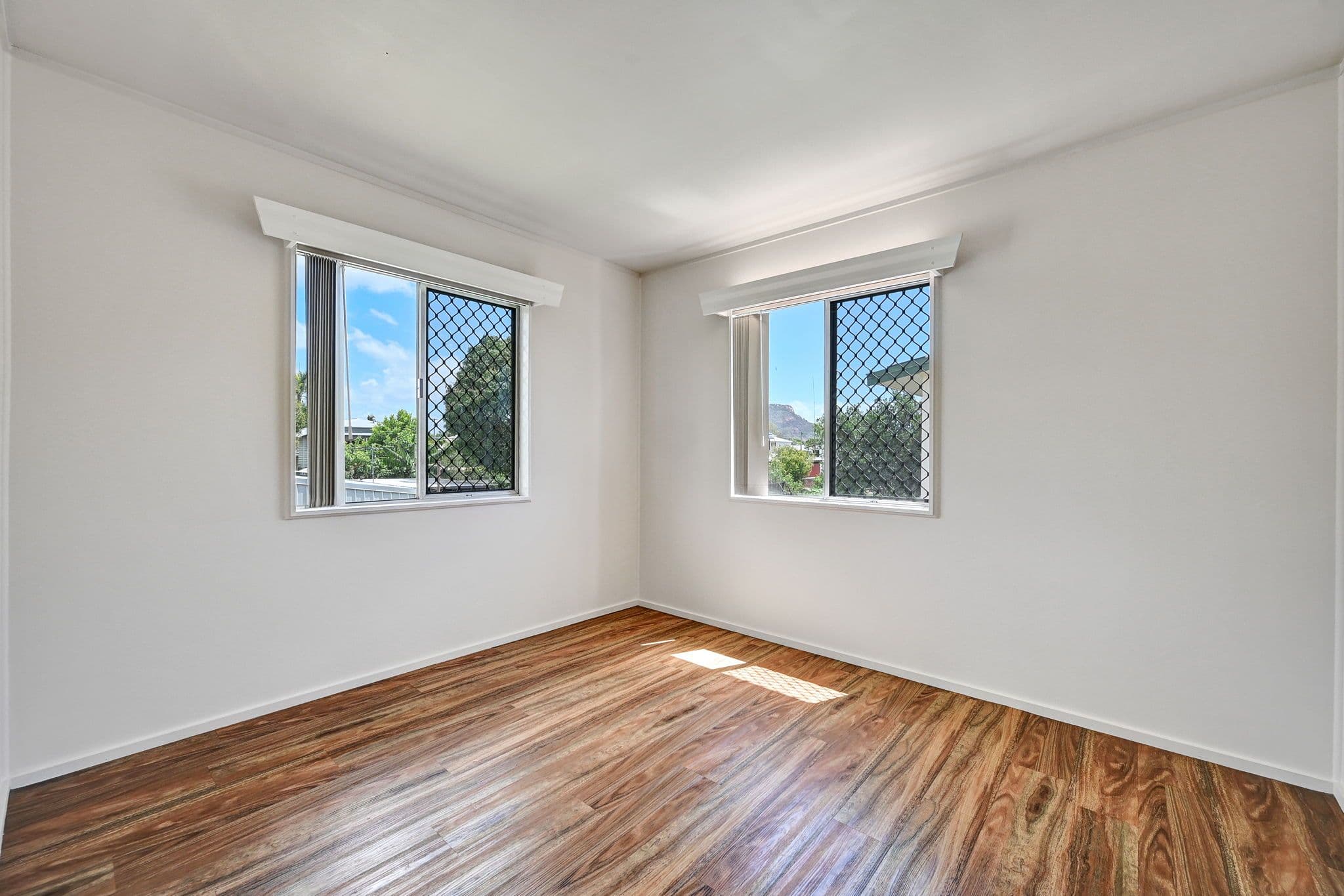 92 Thirteenth Avenue, Railway Estate QLD 4810, Railway Estate - Thumbnail 6
