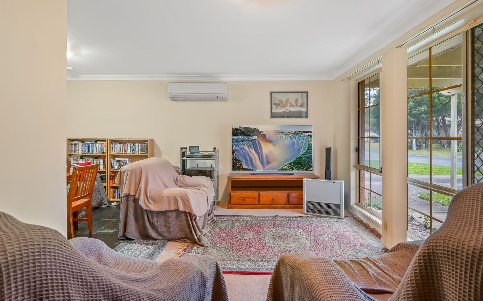 35 Oswald Crescent, Rosemeadow NSW 2560, Rosemeadow - Thumbnail 4