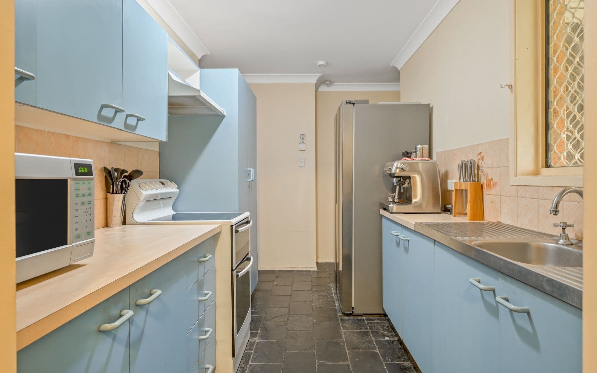 35 Oswald Crescent, Rosemeadow NSW 2560, Rosemeadow - Thumbnail 6
